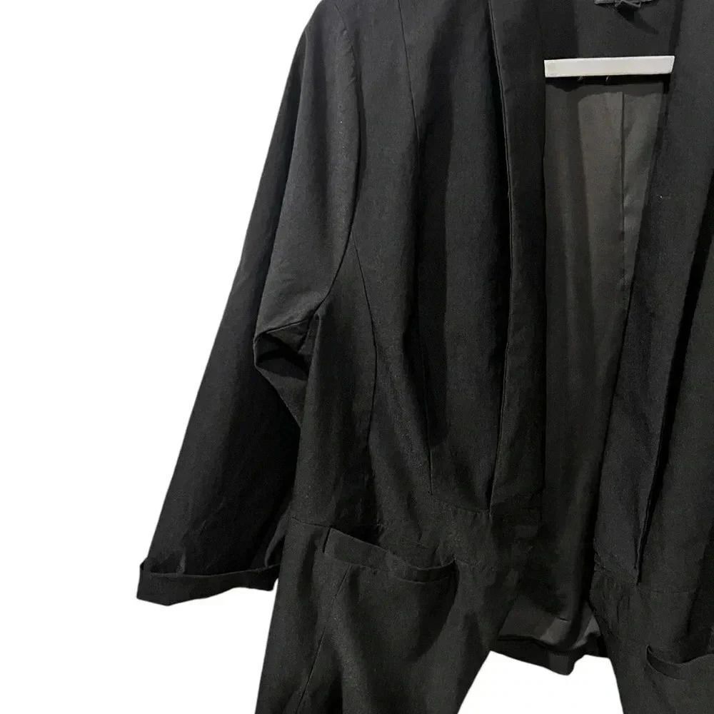Torrid Black Crepe Cuffed Blazer Single Button Suit Jacket Career size 4 goth - Picture 3 of 5